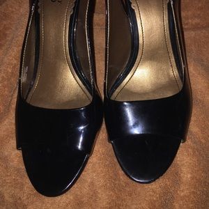 Black Peep Toe Heels👠. EUC♥️